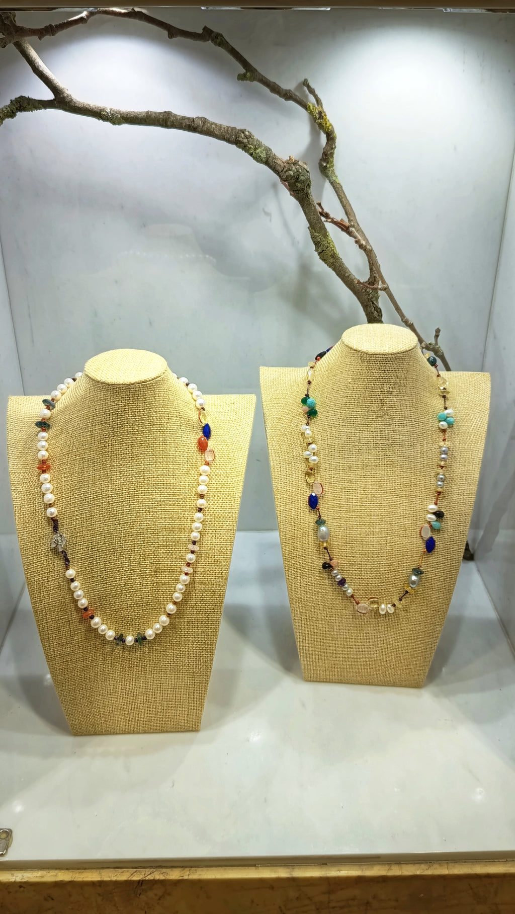 Trama Perla & Piedra