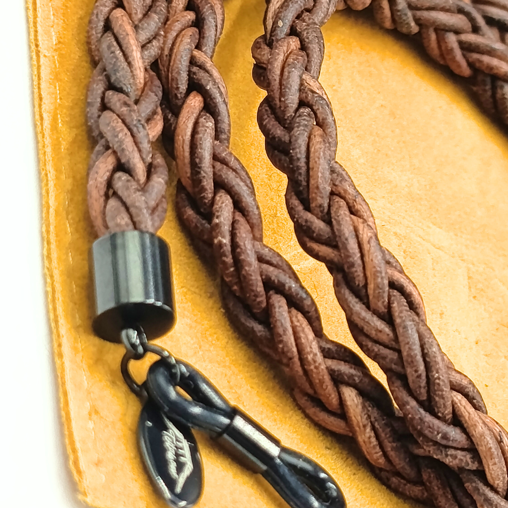 TITÁN Cordón Eyewear