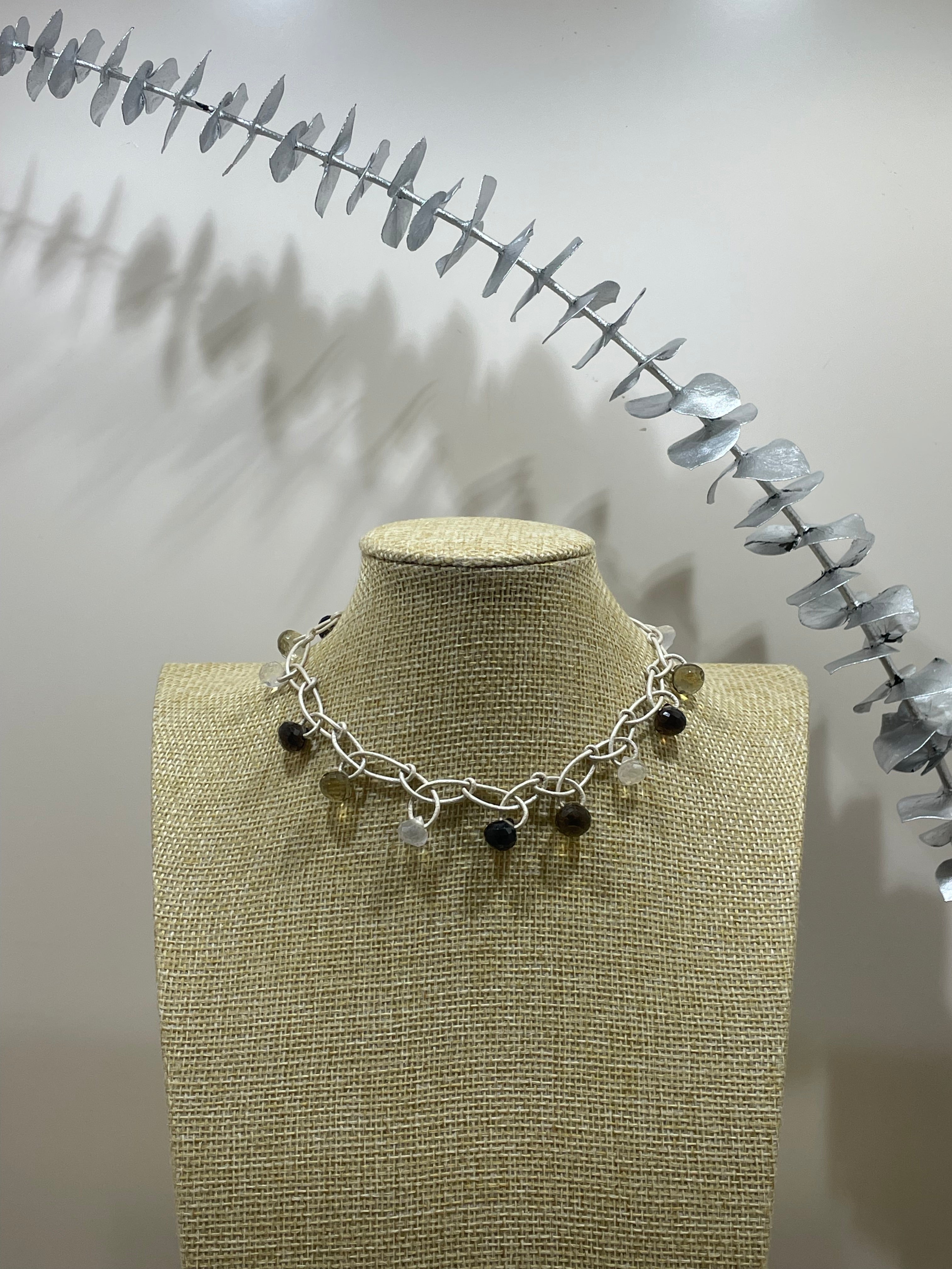 Collar Lys Ahumado