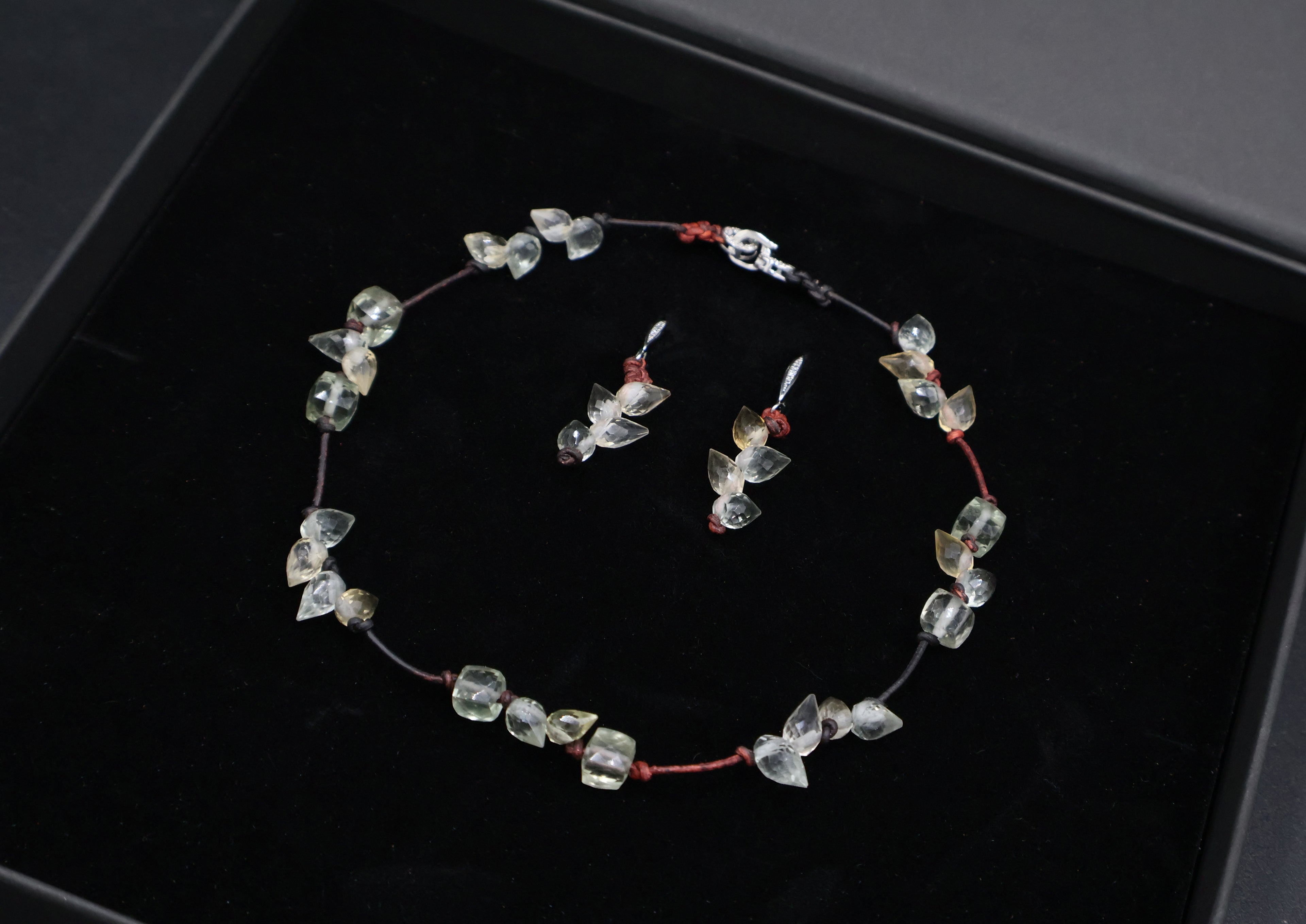 Collar Creta Aguamarina Musgo