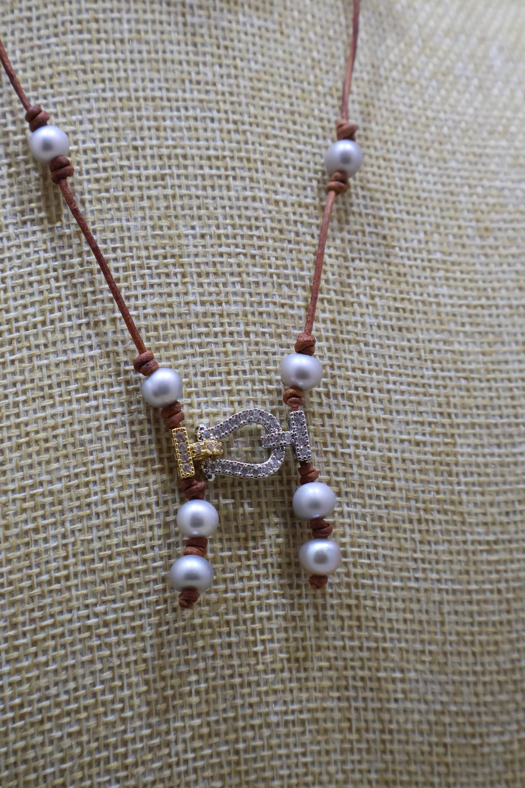 Collar Lira