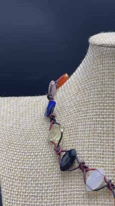 Collar Hécate Gemas