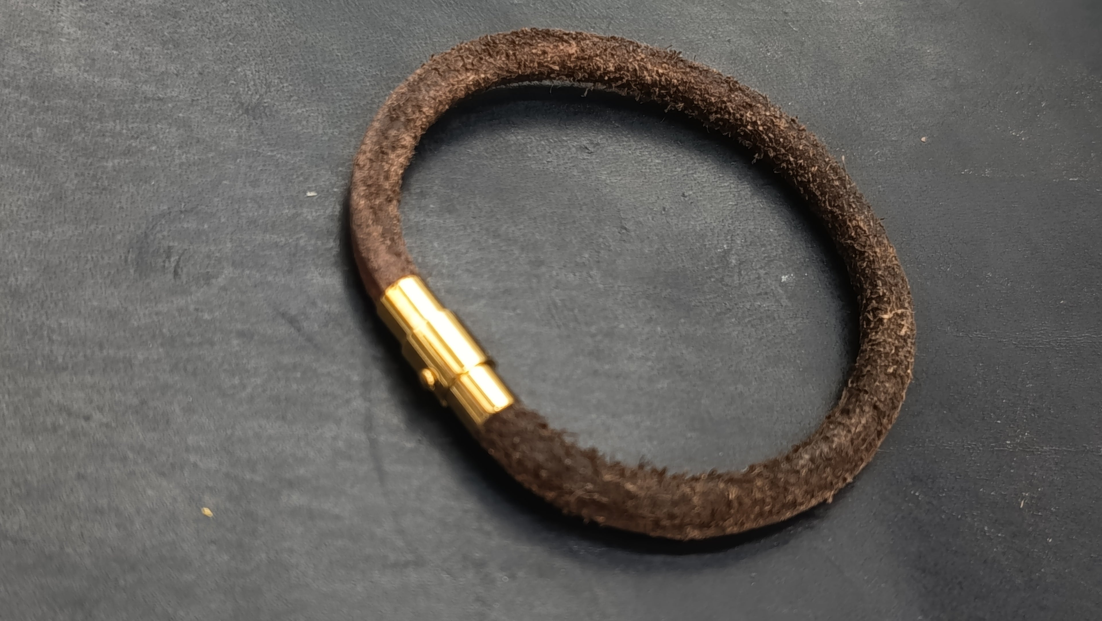 YAK Pulsera · MARRÓN