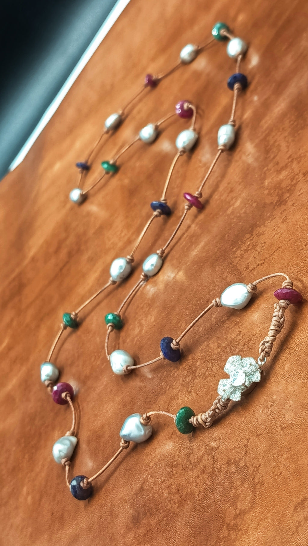 Tríada en Perla Gris