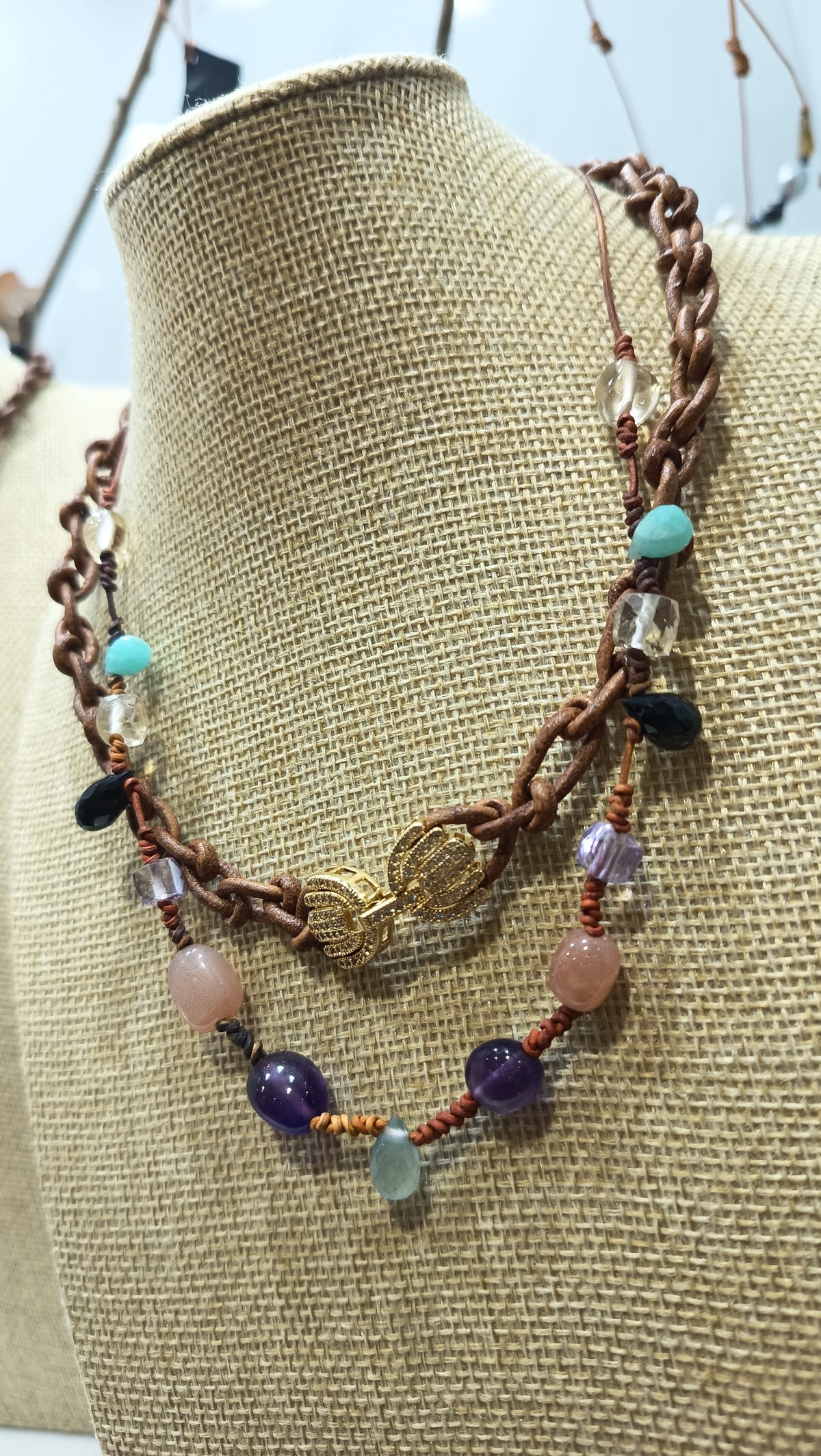 FLOR de LOTO COLLAR en trenzado Hermes
