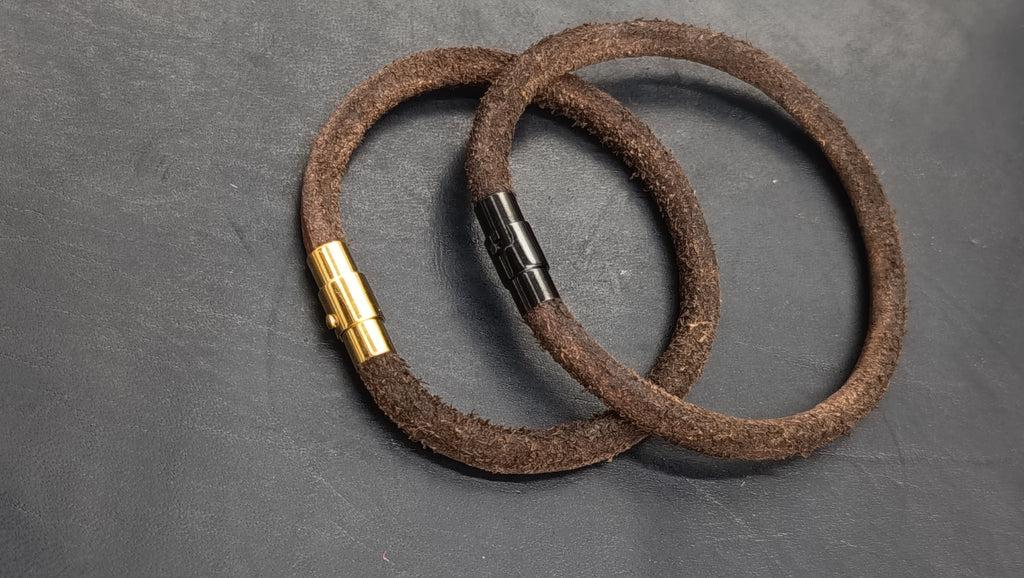 YAK Pulsera · MARRÓN