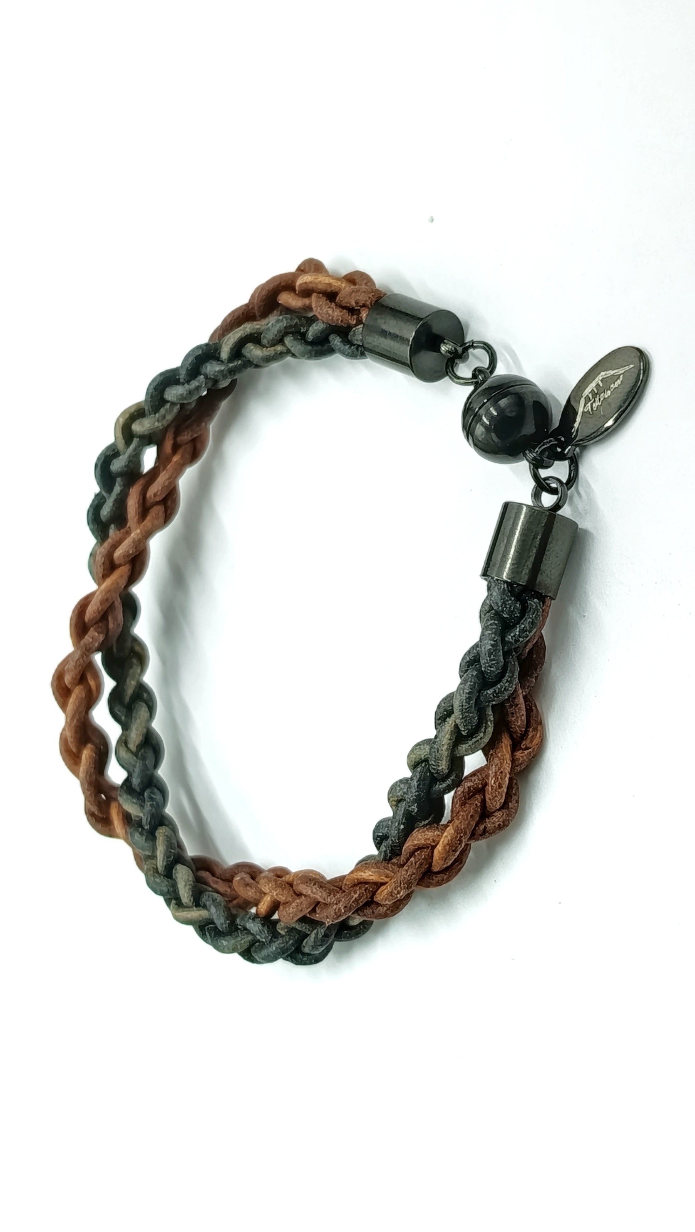 BALDER• Pulsera doble trenzado en cuero