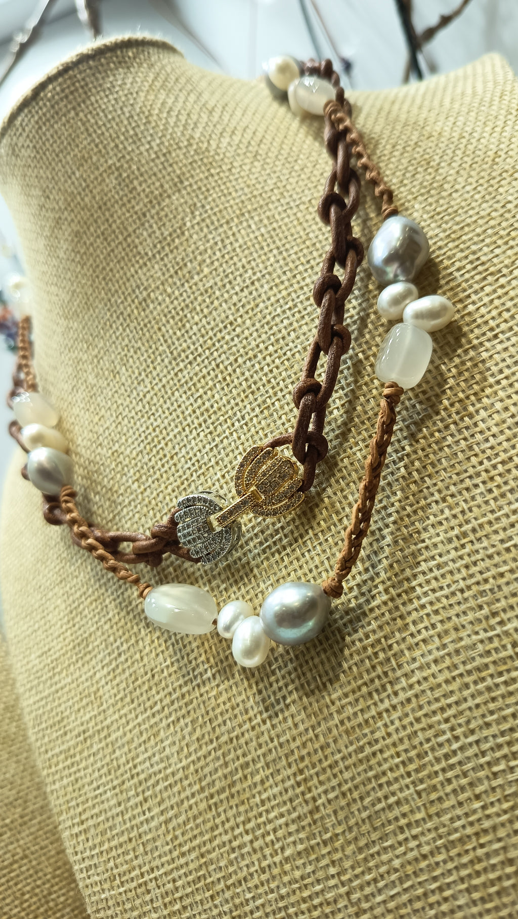 FLOR de LOTO COLLAR en trenzado Hermes