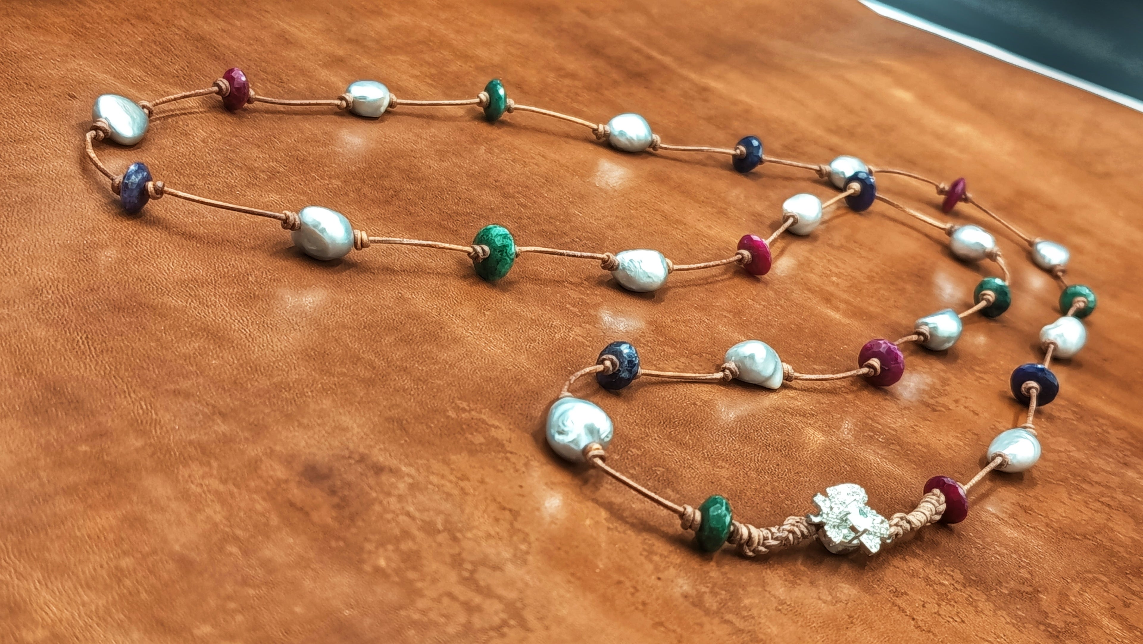 Tríada en Perla Gris