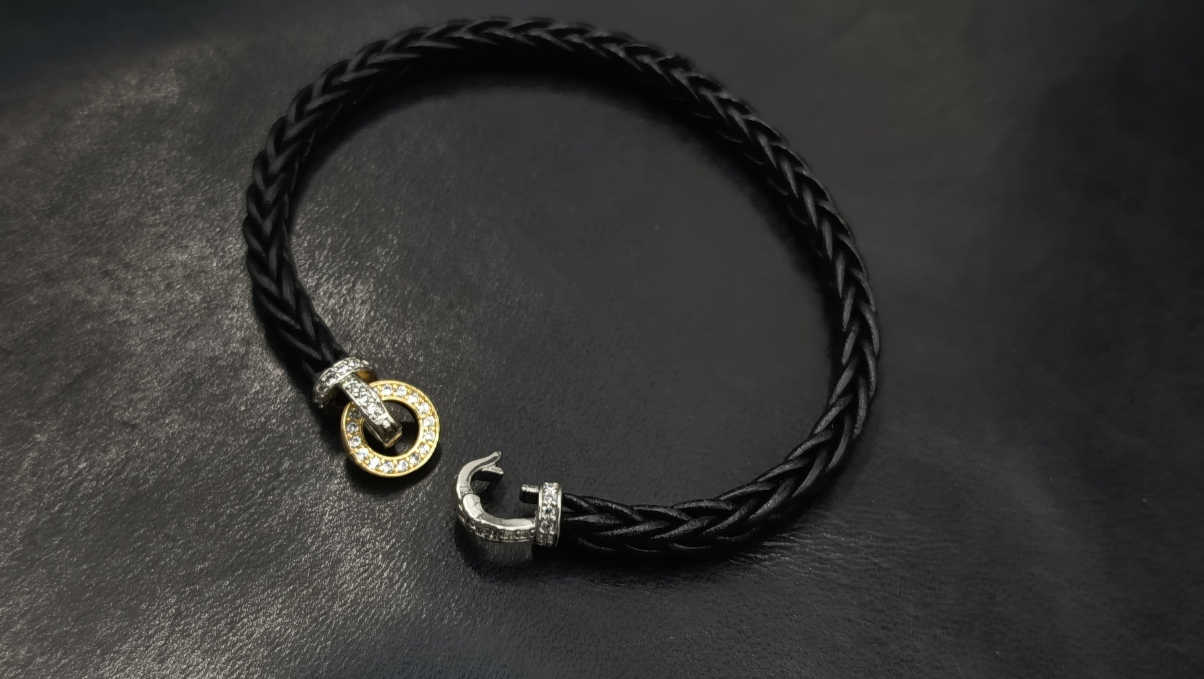 SARIEL Pulsera• en trenzado ATLAS de 8 hebras