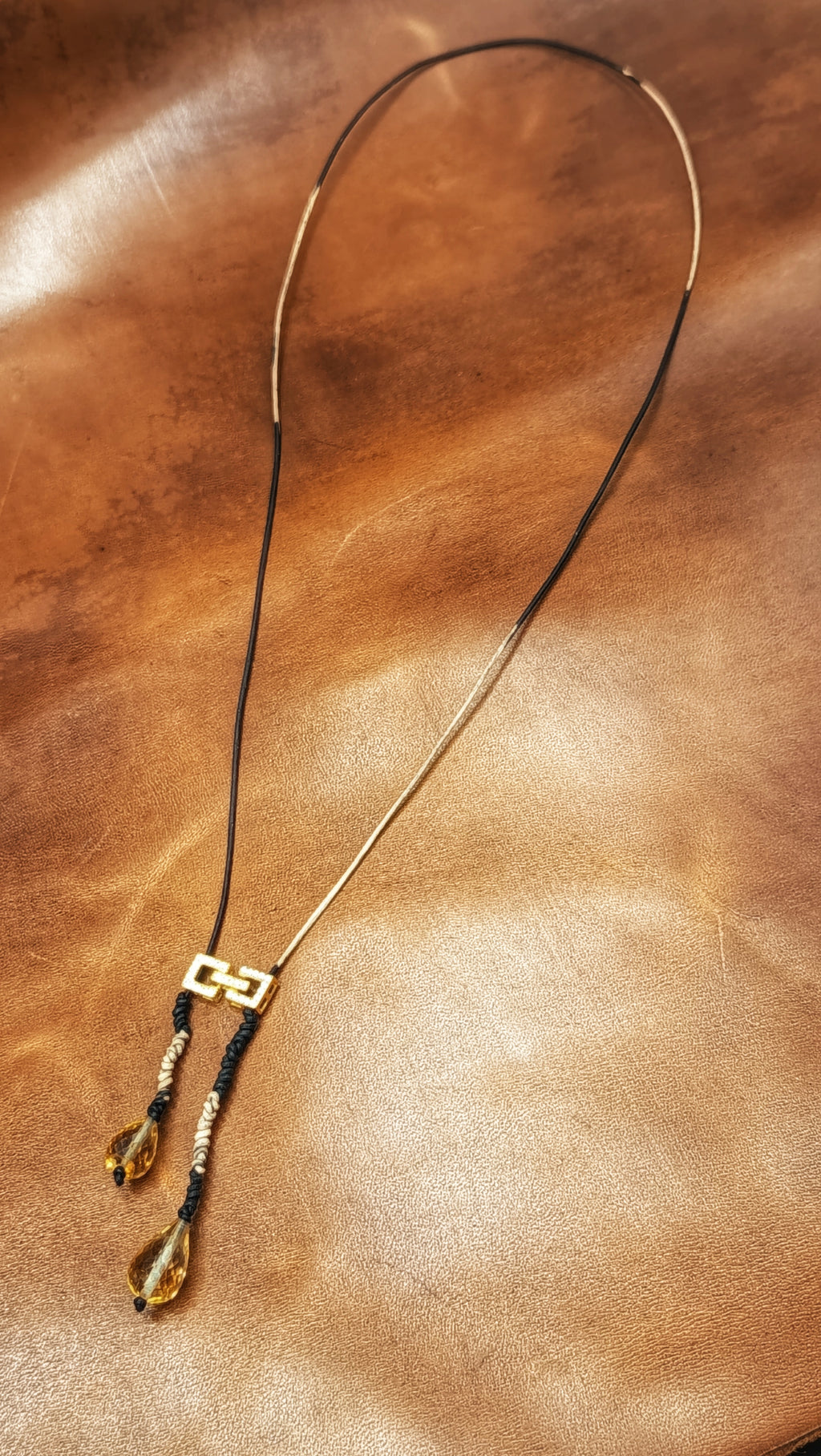 Collar APOLO en Citrino