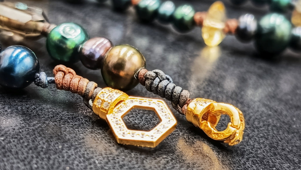 Collar Ahumado en Perla Verde/Azul