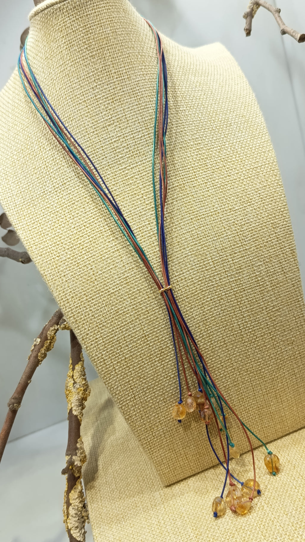Collar DELOS • en Cuero natural