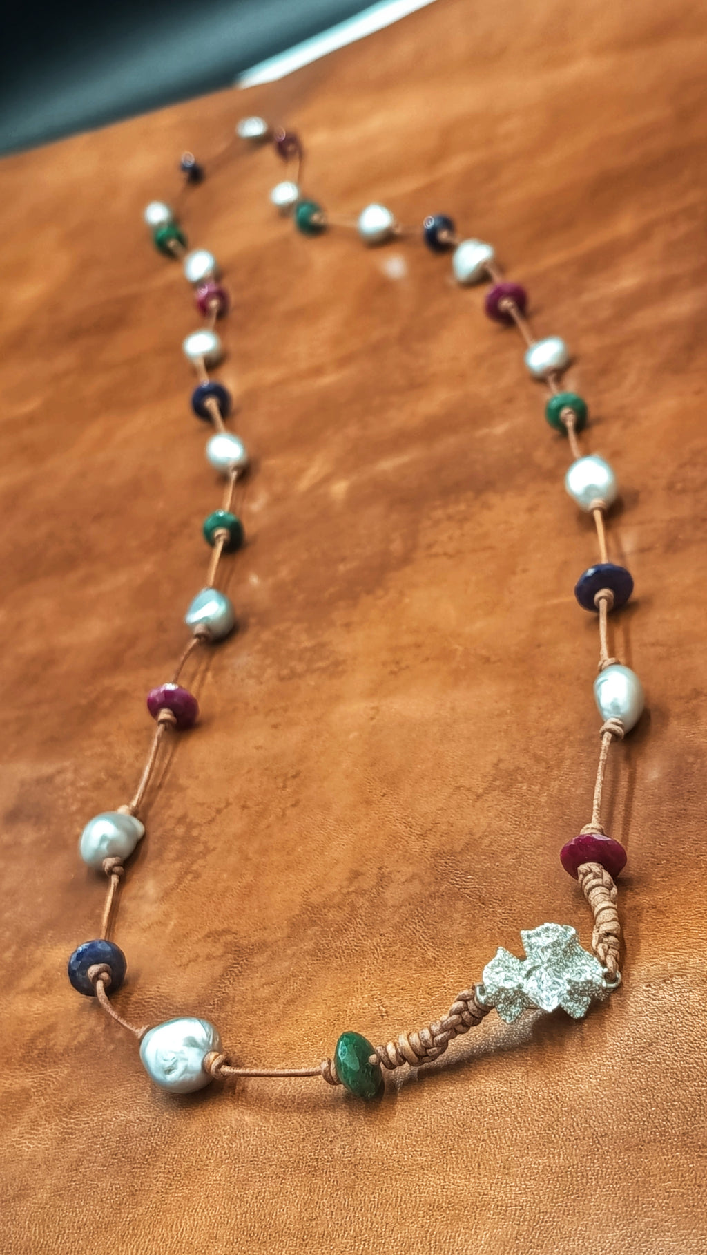 Tríada en Perla Gris